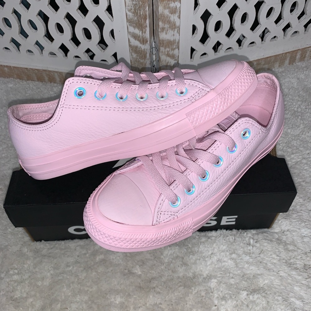 CONVERSE CLASSIC LEATHER PINK